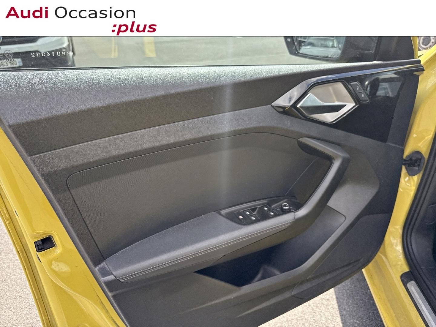 Voitures occasions Audi A1 Sportback Design luxe Dechy