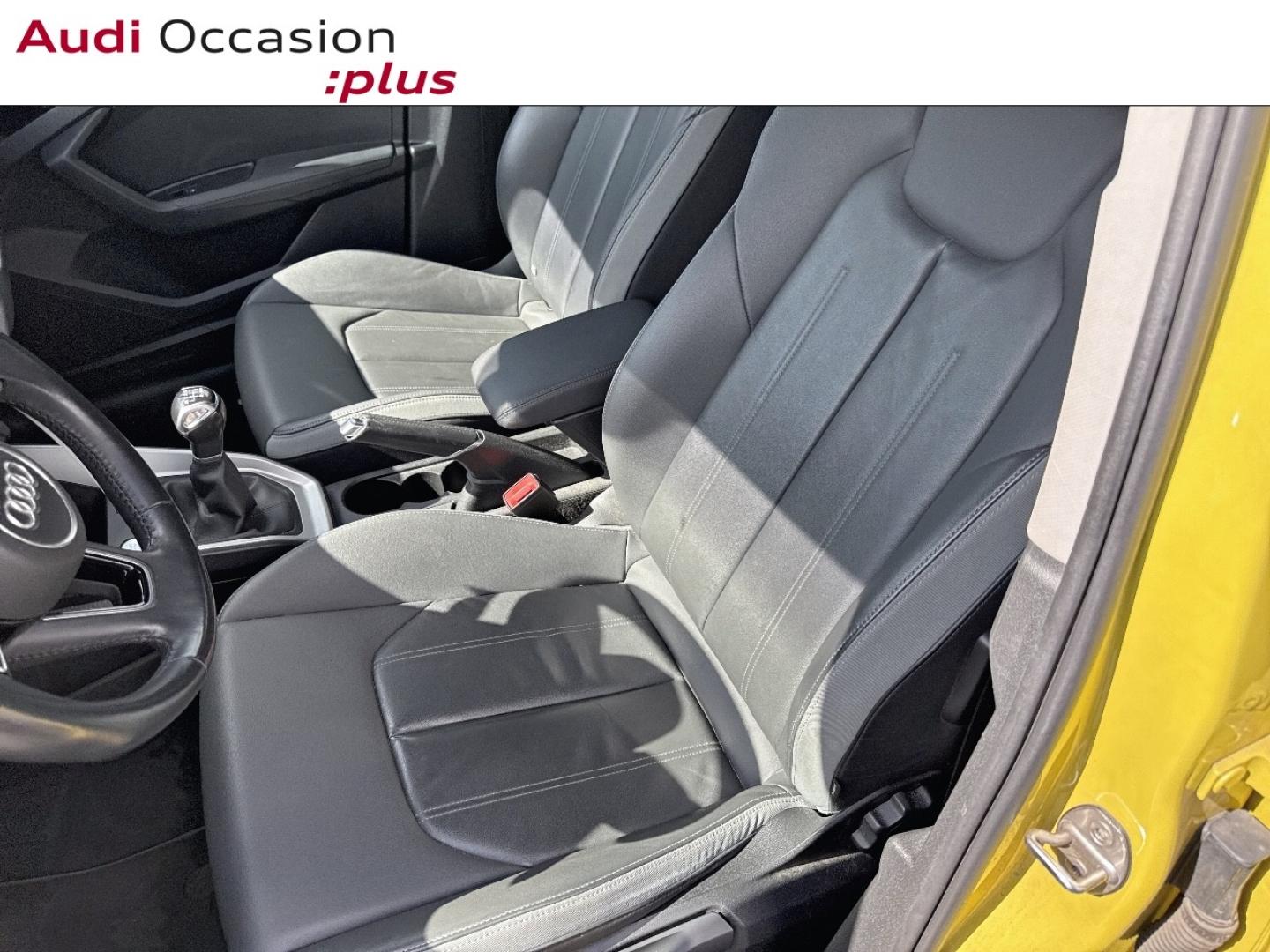 Voitures occasions Audi A1 Sportback Design luxe Dechy