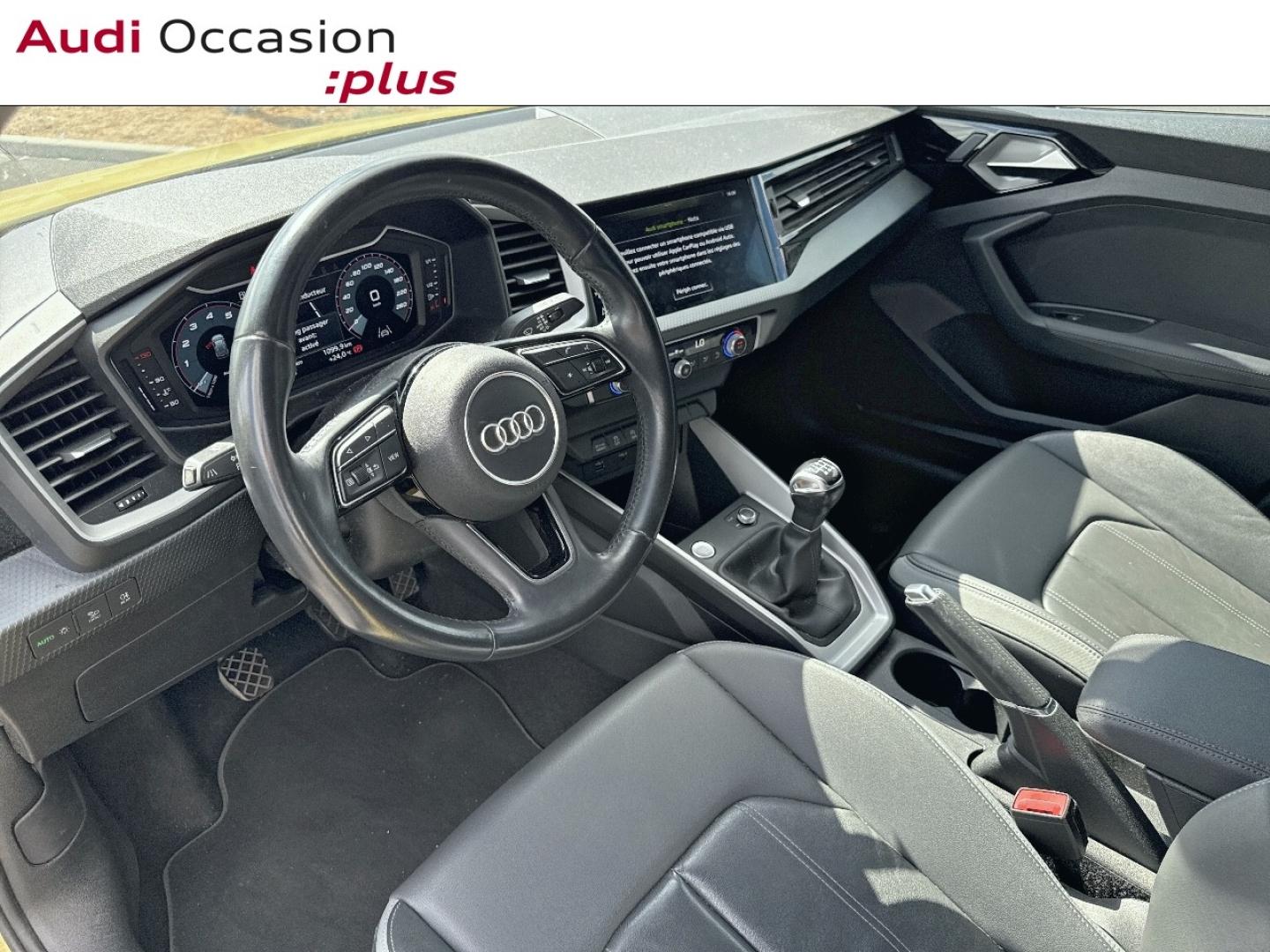 Voitures occasions Audi A1 Sportback Design luxe Dechy