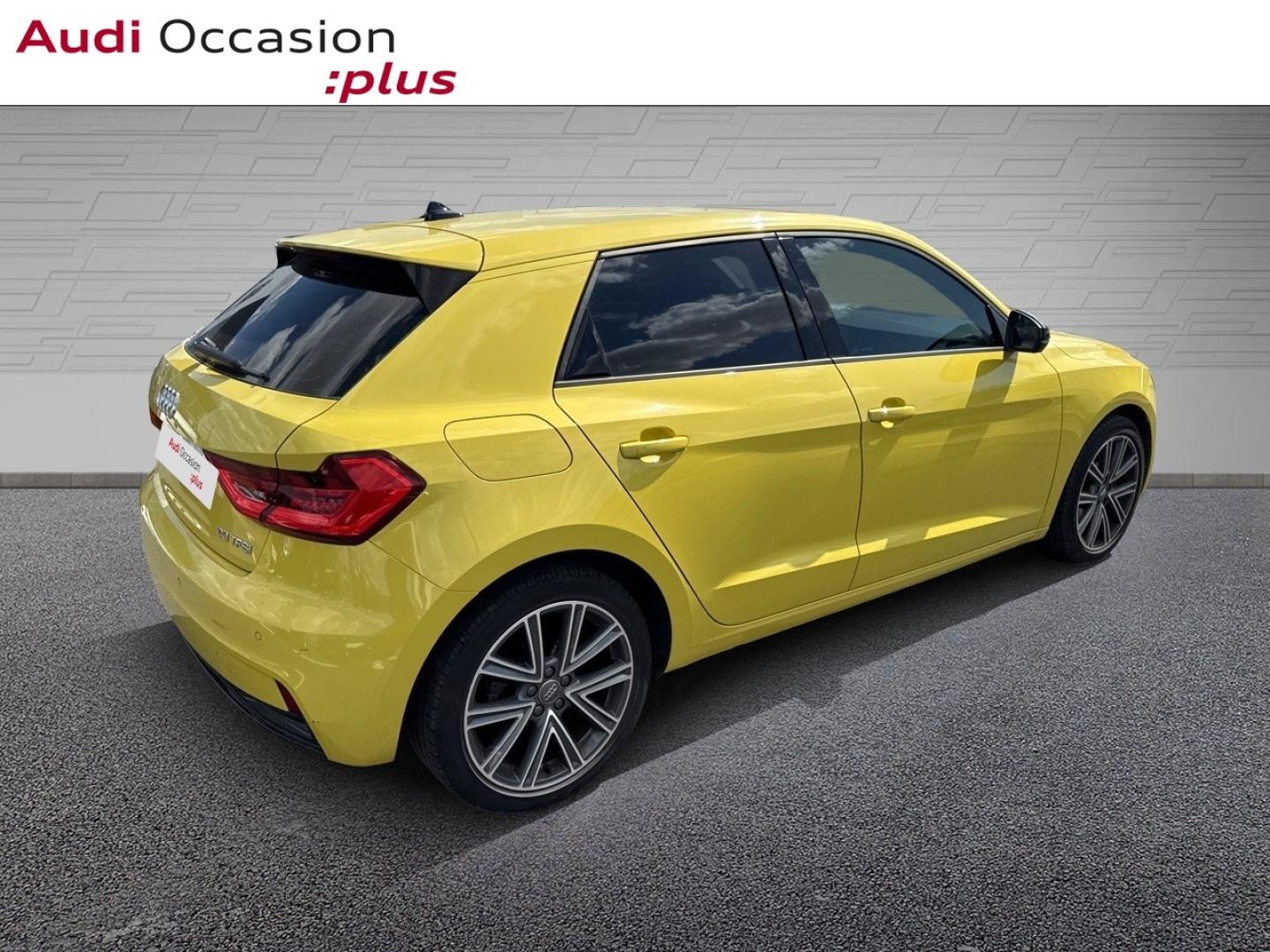 Voitures occasions Audi A1 Sportback Design luxe Dechy