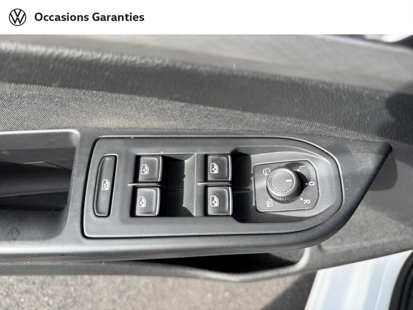 Voitures occasions VOLKSWAGEN GOLF Life 1st Dechy