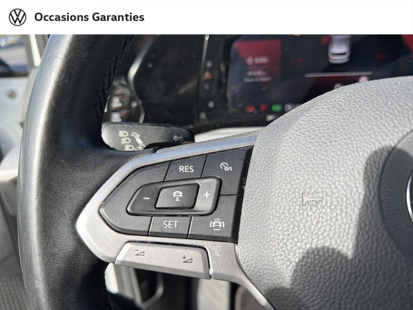 Voitures occasions VOLKSWAGEN GOLF Life 1st Dechy