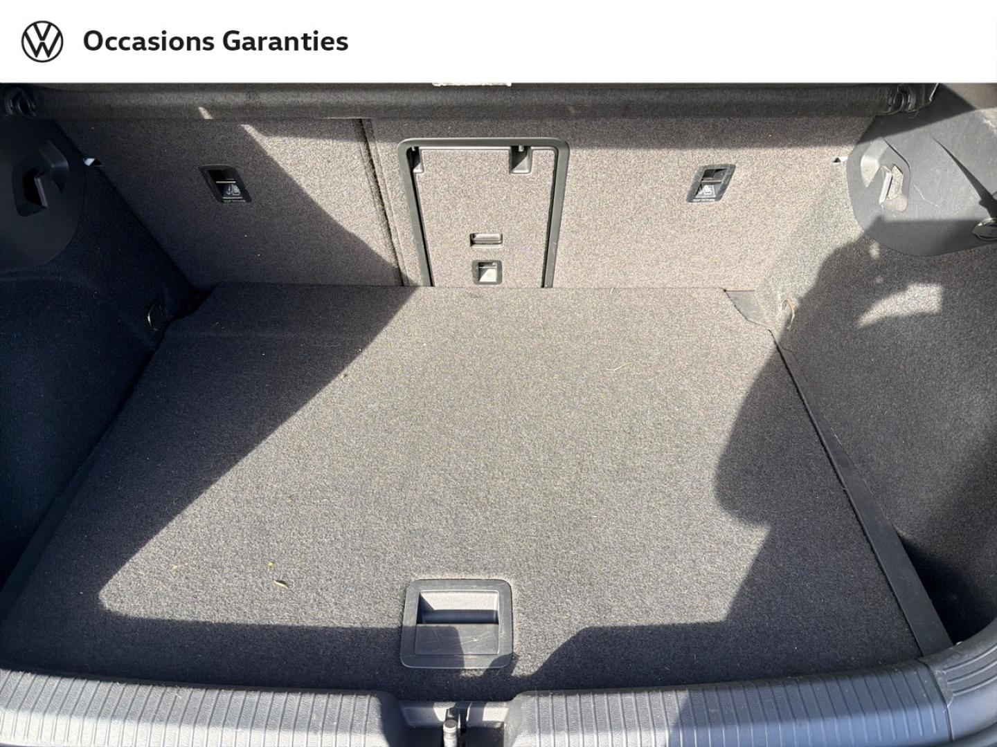 Voitures occasions VOLKSWAGEN GOLF Life 1st Dechy