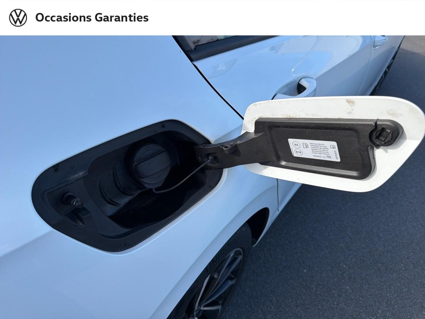 Voitures occasions VOLKSWAGEN GOLF Life 1st Dechy