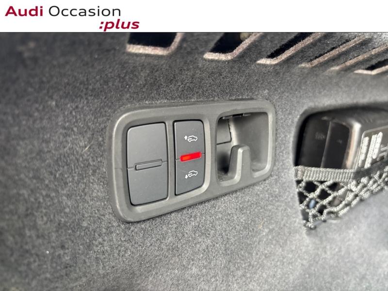 Voitures occasions Audi Q8 Compétition Lille