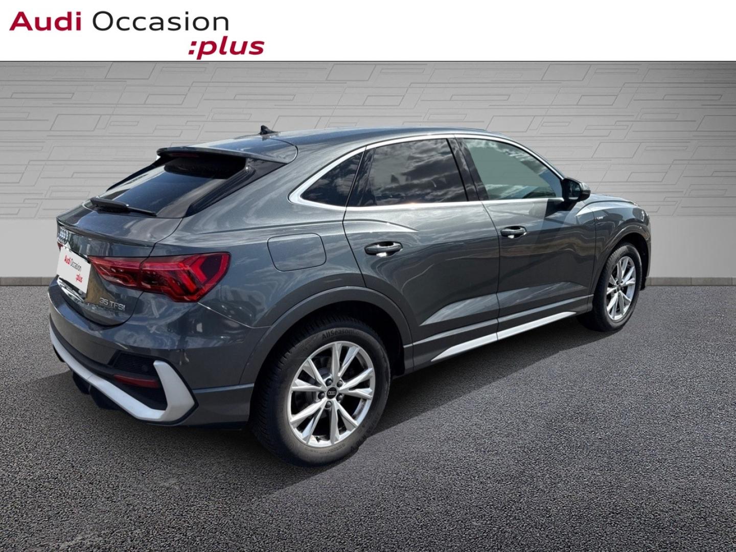 Voitures occasions Audi Q3 Sportback S line Bruay-la-Buissière