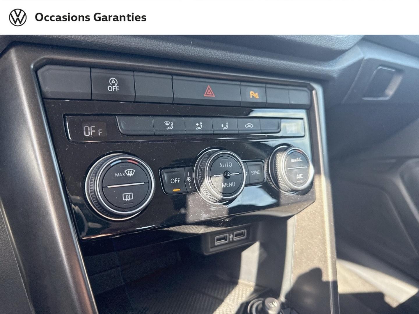Voitures occasions VOLKSWAGEN T-ROC Lounge Dechy