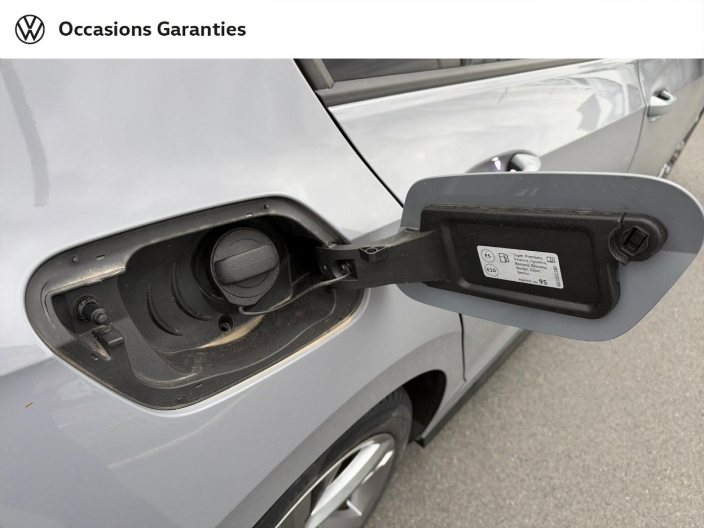 Voitures occasions VOLKSWAGEN GOLF R-Line Dechy