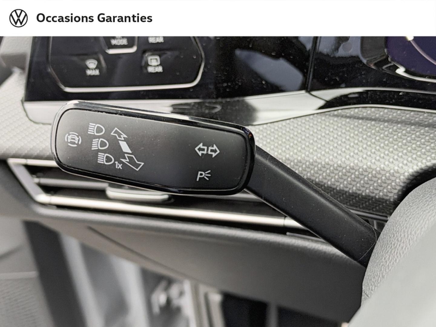 Voitures occasions VOLKSWAGEN GOLF R-Line Dechy