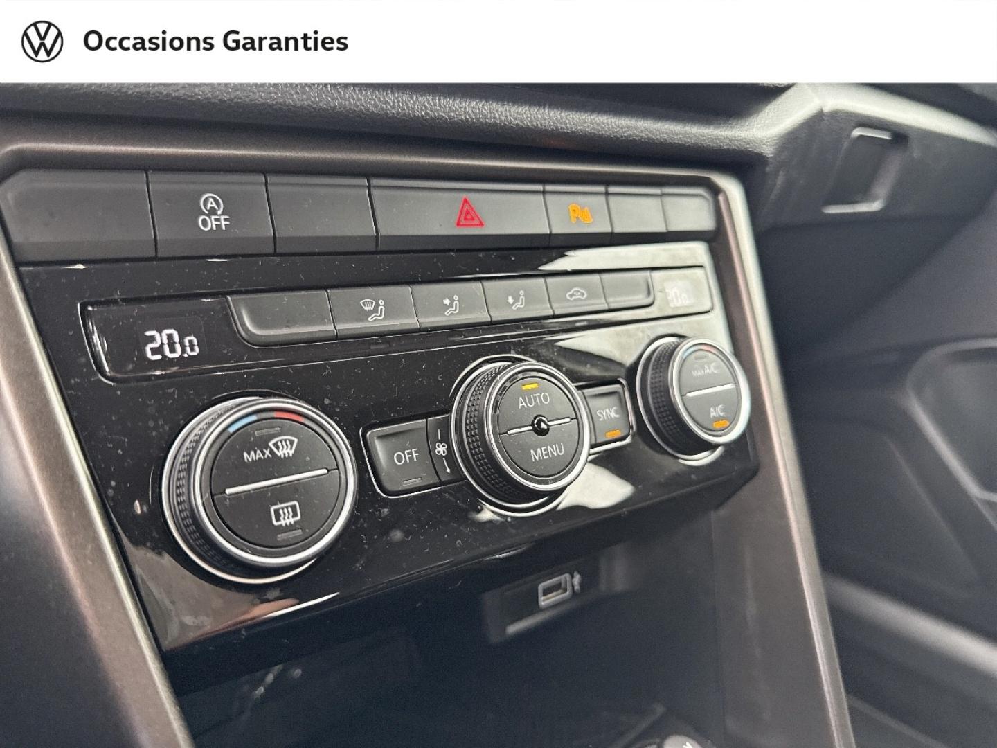 Voitures occasions VOLKSWAGEN T-ROC Lounge Business Dechy