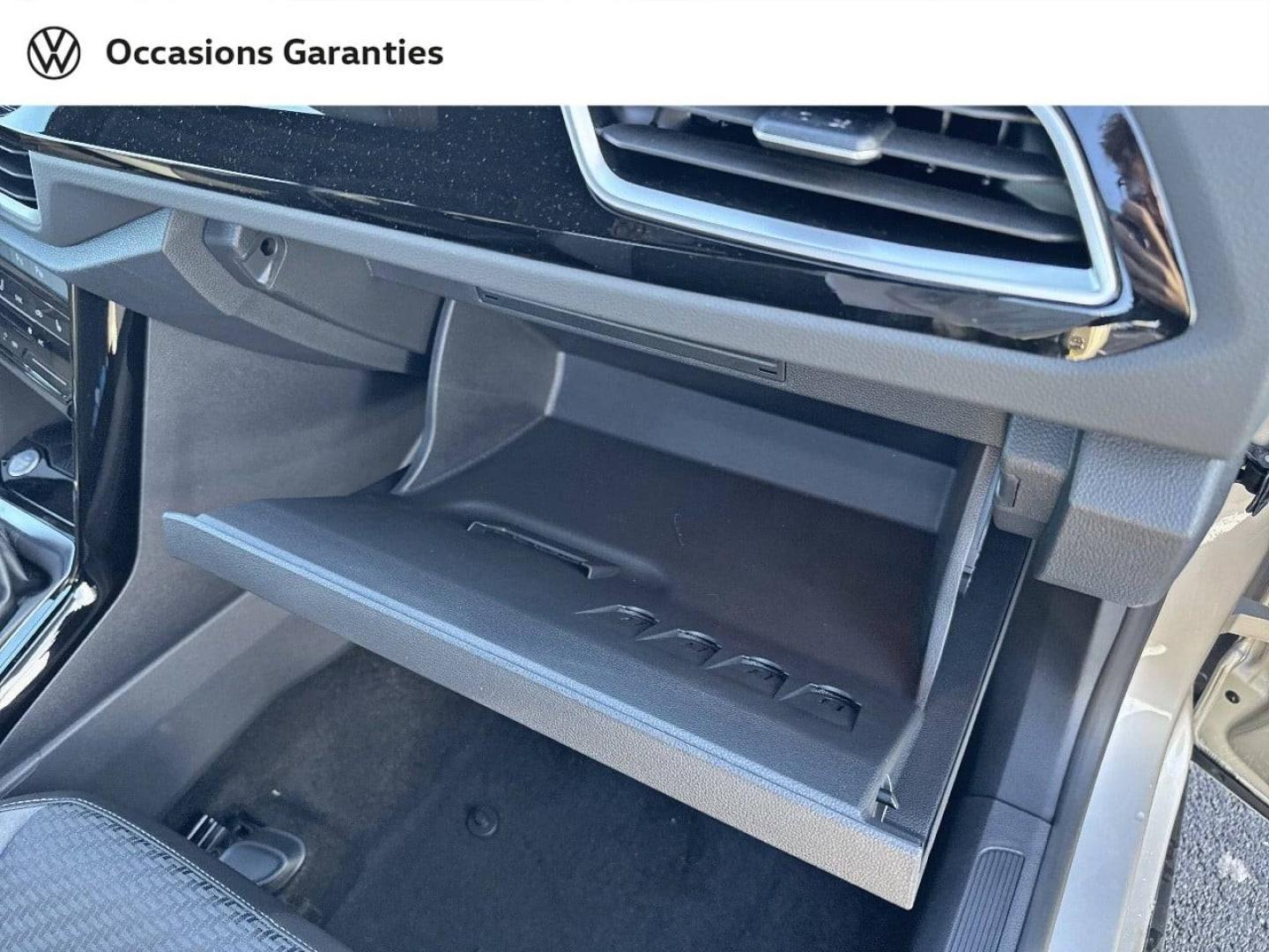 Voitures occasions VOLKSWAGEN T-Roc Cabriolet R-Line Lens