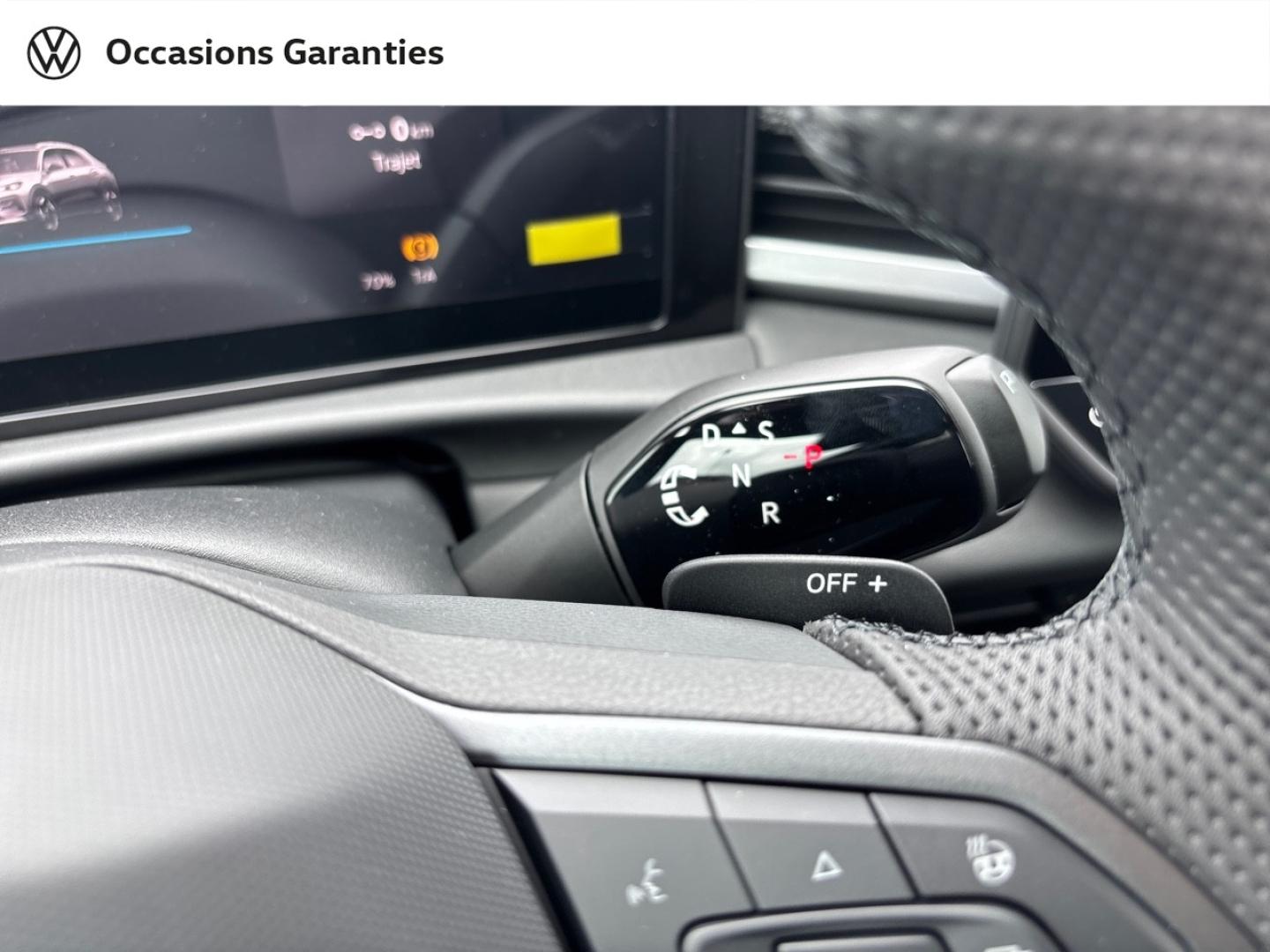 Voitures occasions VOLKSWAGEN T-ROC R-Line Lens