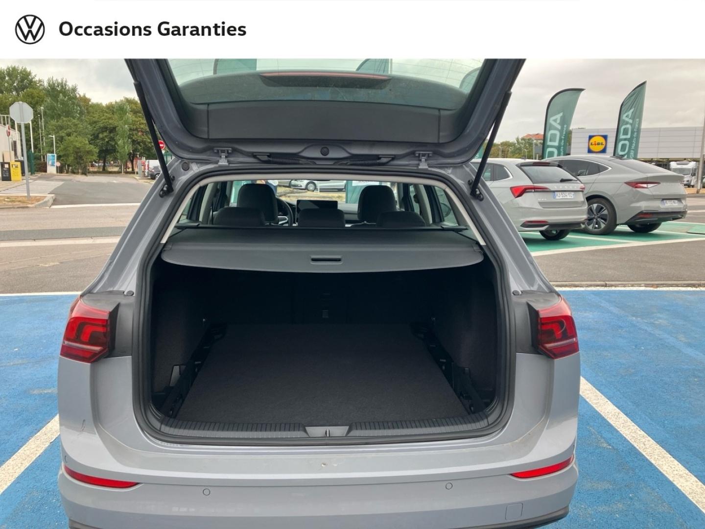 Voitures occasions VOLKSWAGEN Golf SW Life Plus Villeneuve-d'Ascq