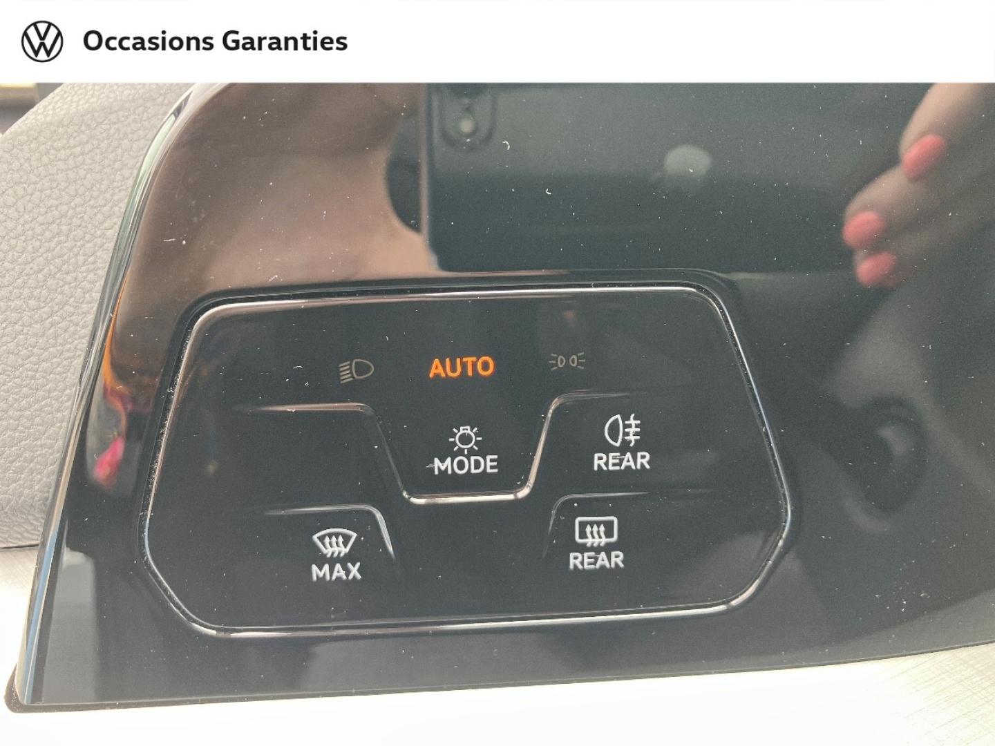Voitures occasions VOLKSWAGEN Golf SW Life Plus Villeneuve-d'Ascq