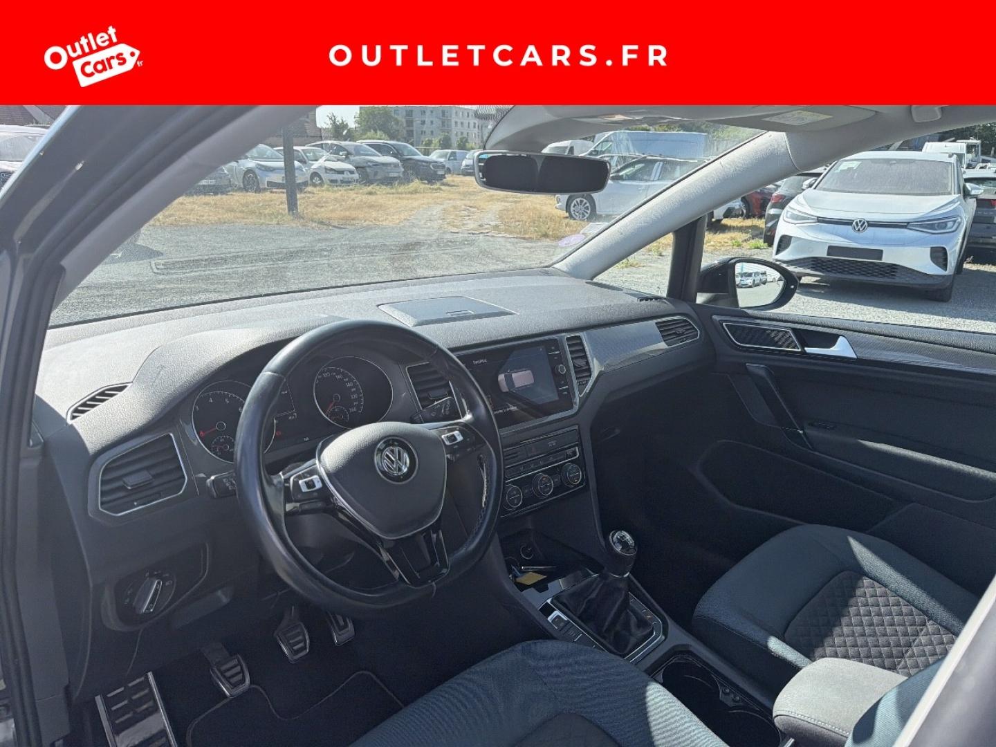 Voitures occasions VOLKSWAGEN GOLF SPORTSVAN IQ.Drive Abbeville