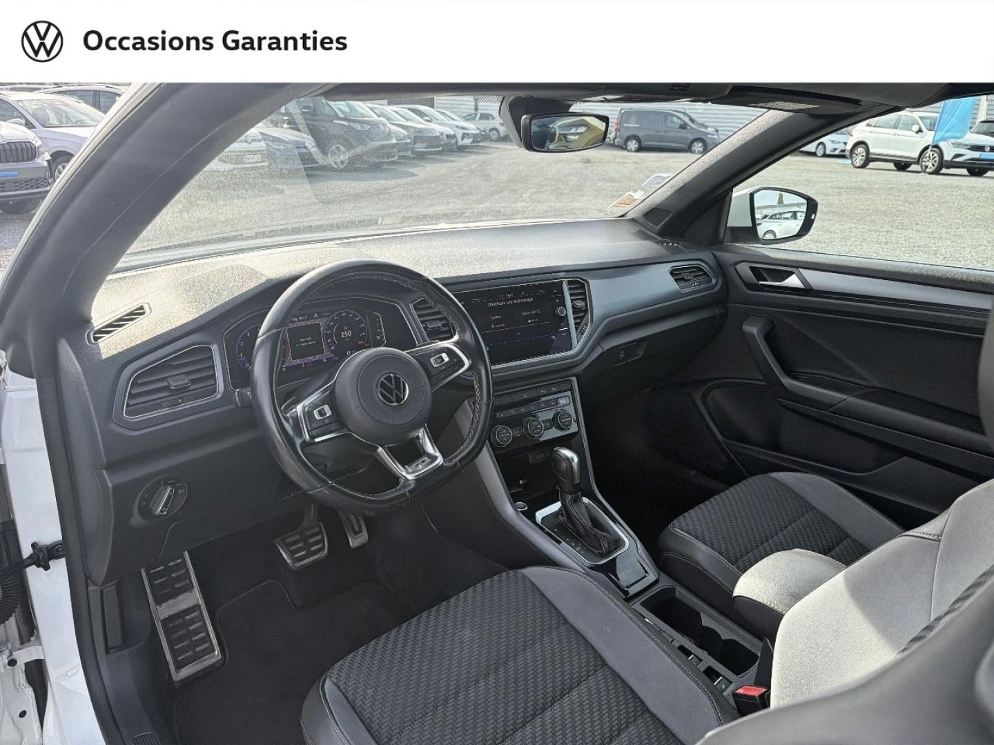 Voitures occasions VOLKSWAGEN T-Roc Cabriolet R-Line Villeneuve-d'Ascq