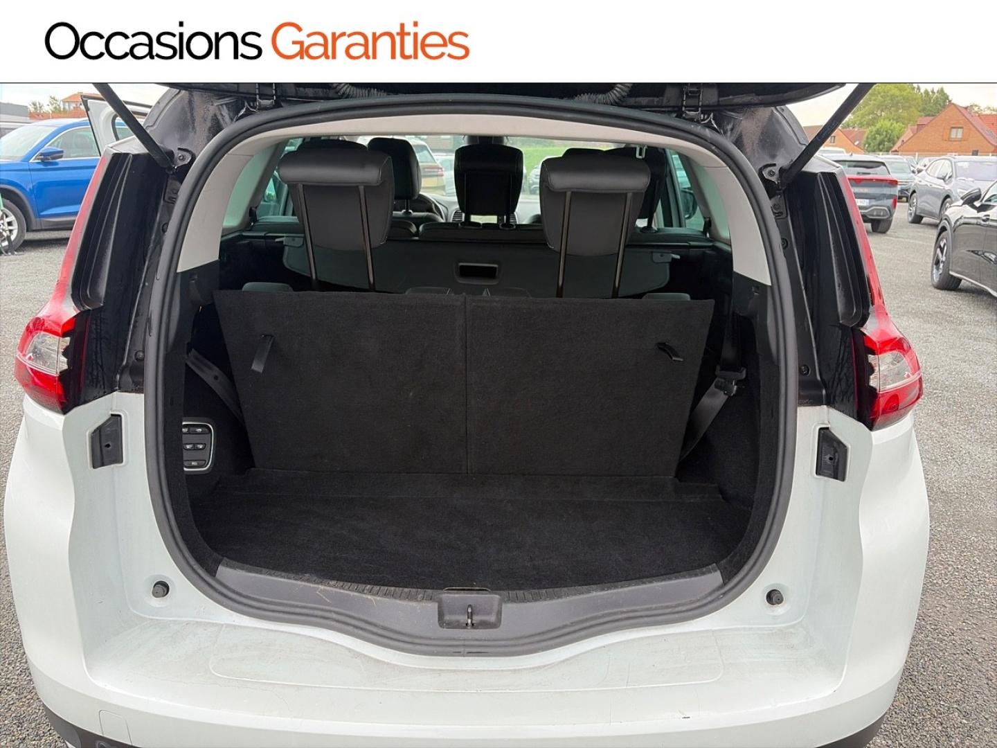 Voitures occasions RENAULT GRAND SCENIC Intens Dunkerque
