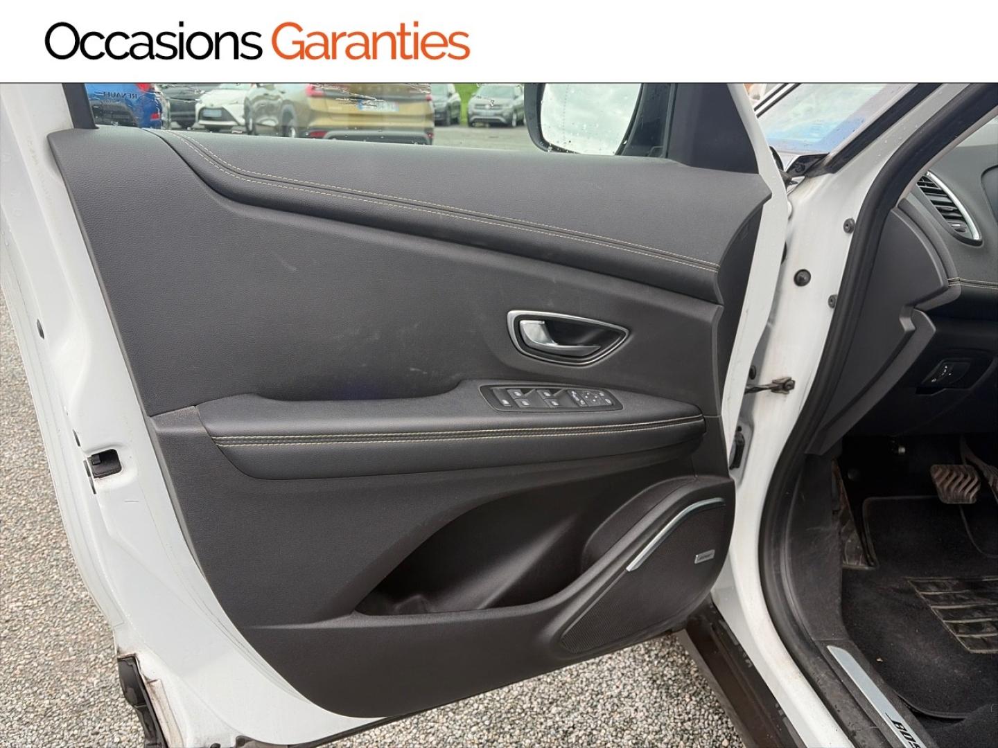 Voitures occasions RENAULT GRAND SCENIC Intens Dunkerque