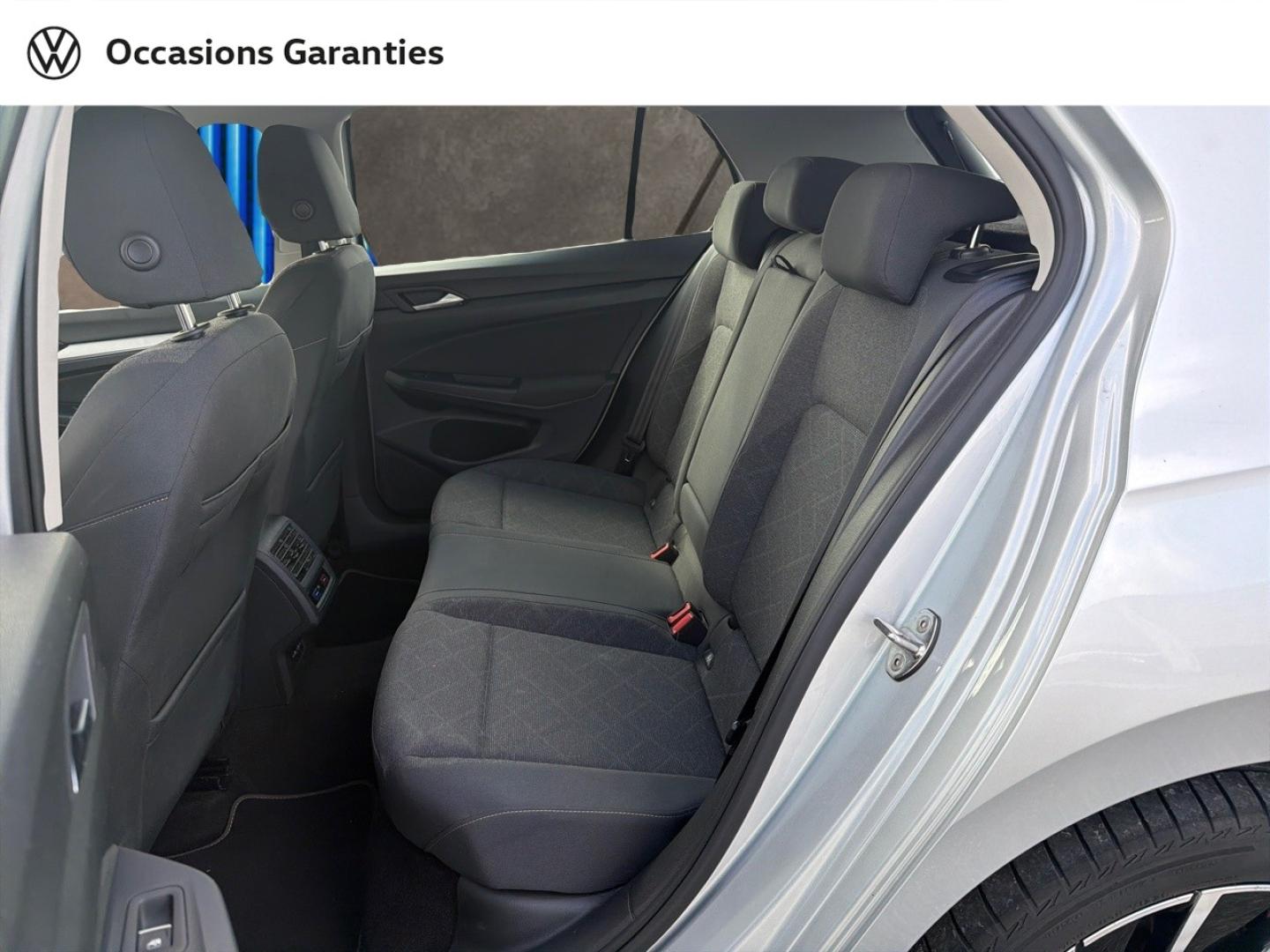 Voitures occasions VOLKSWAGEN GOLF Life Dunkerque
