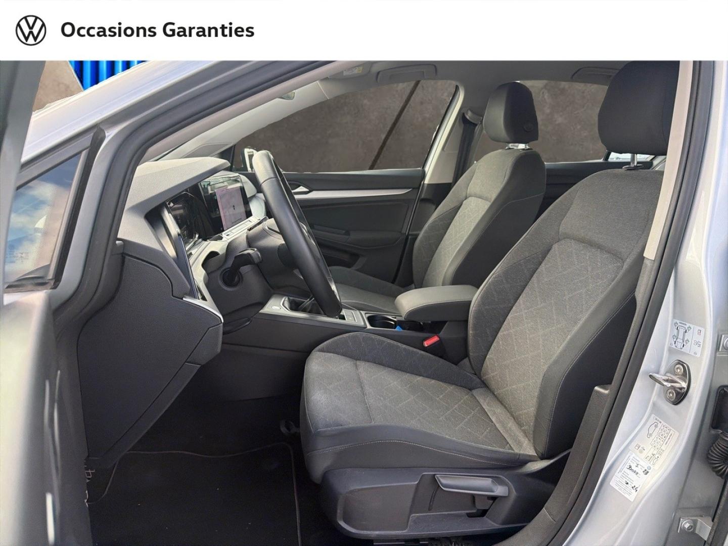 Voitures occasions VOLKSWAGEN GOLF Life Dunkerque