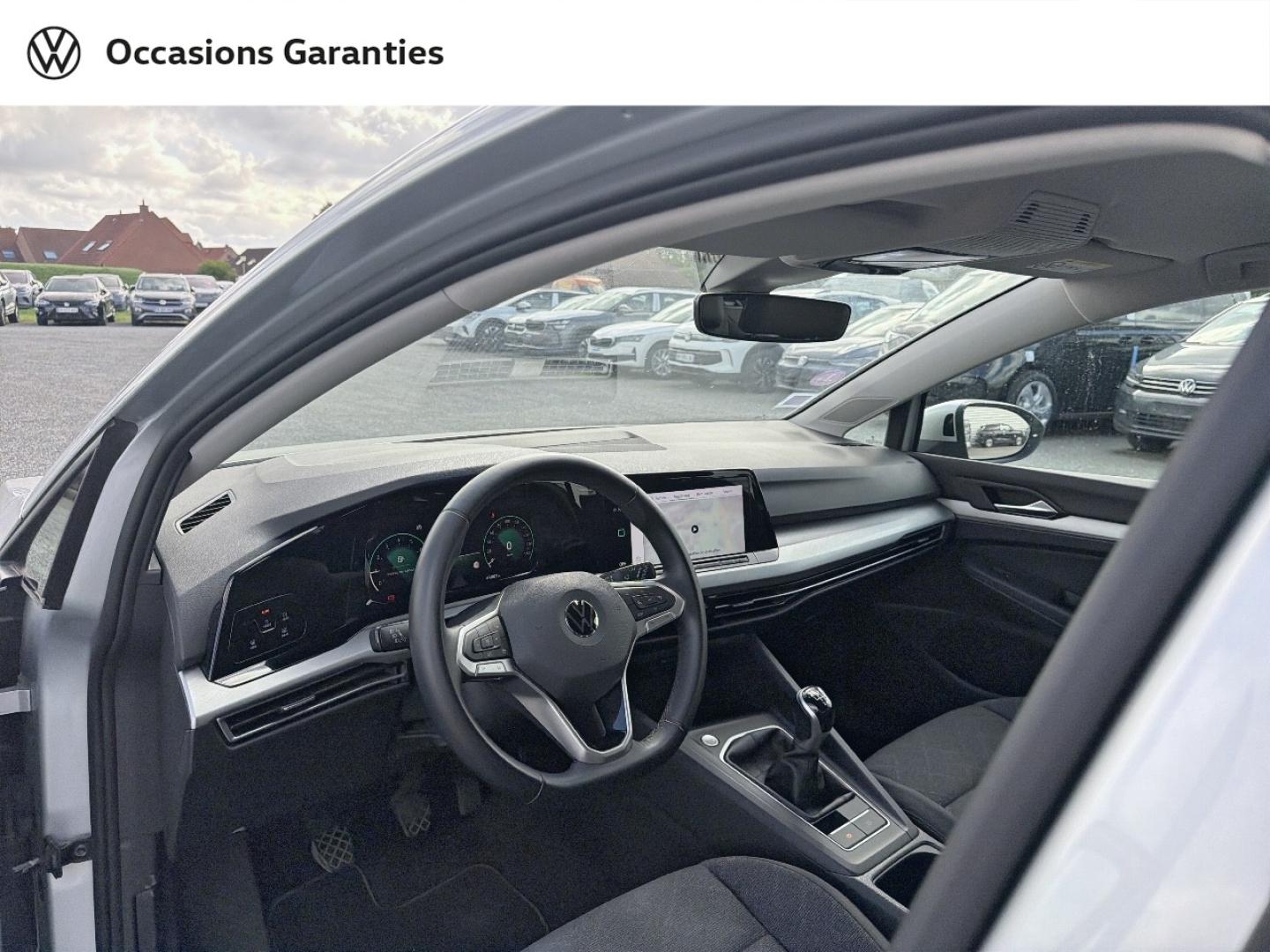Voitures occasions VOLKSWAGEN GOLF Life Dunkerque