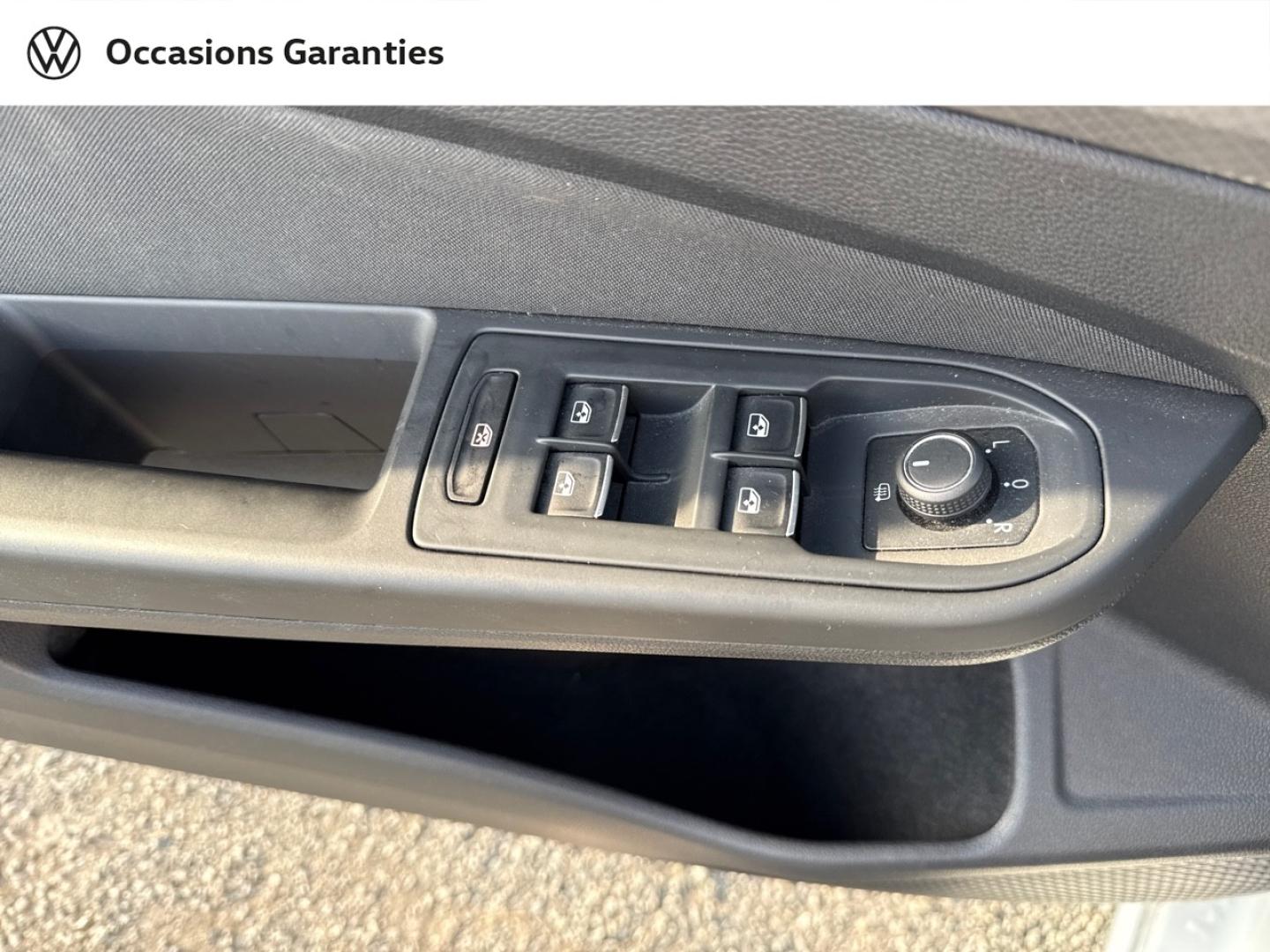Voitures occasions VOLKSWAGEN GOLF Active Dunkerque