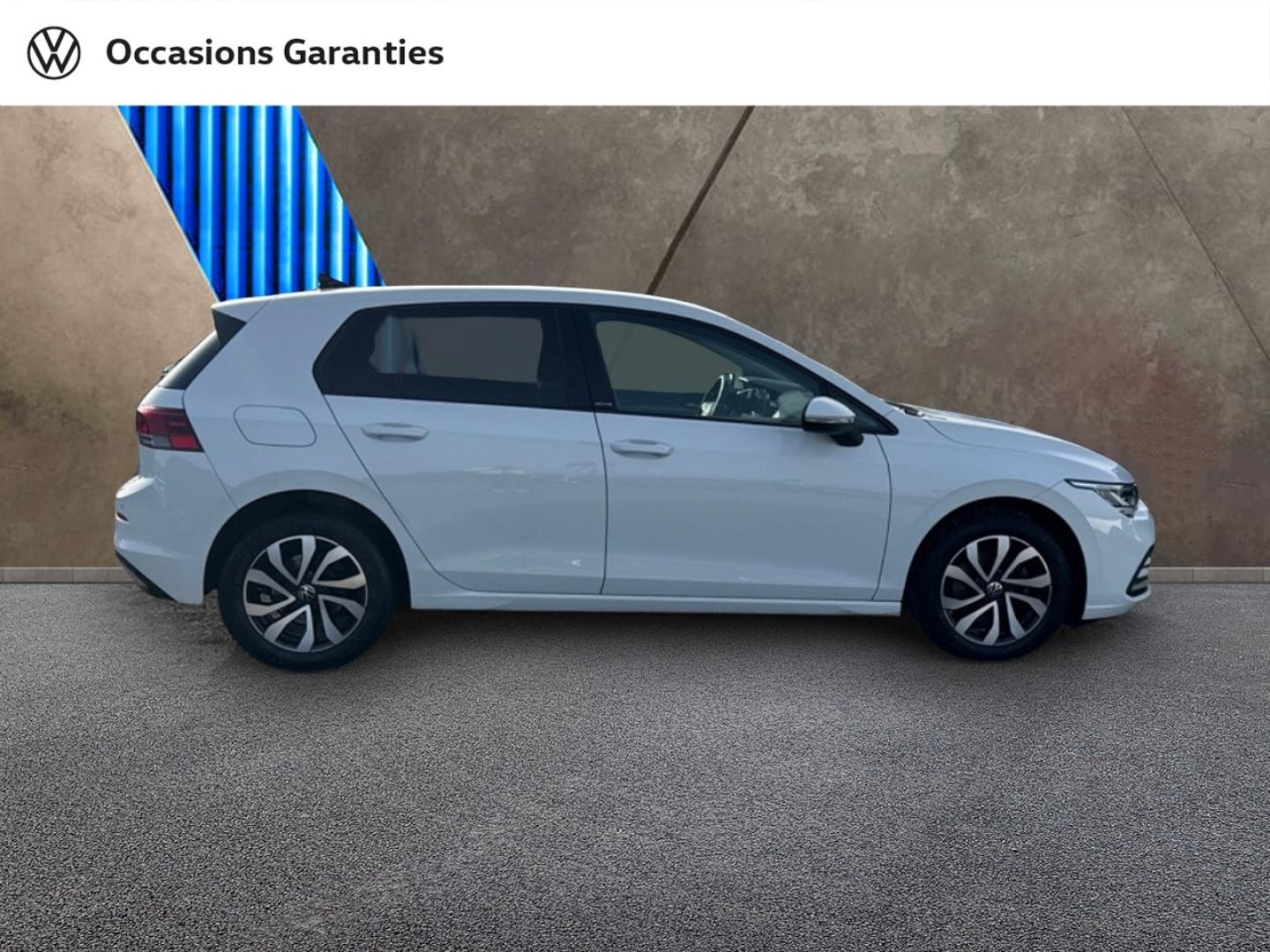 Voitures occasions VOLKSWAGEN GOLF Active Dunkerque