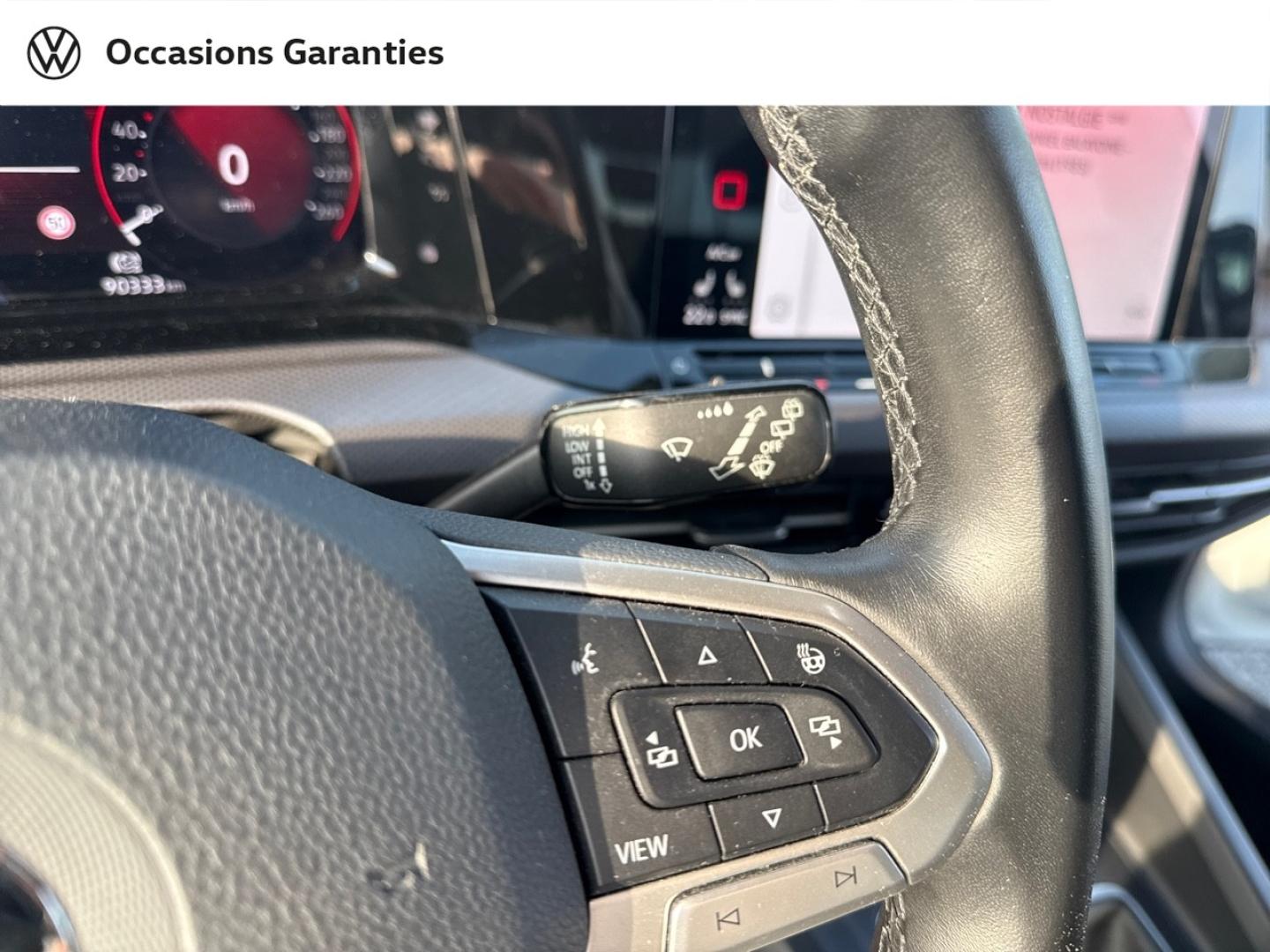 Voitures occasions VOLKSWAGEN GOLF Active Lens