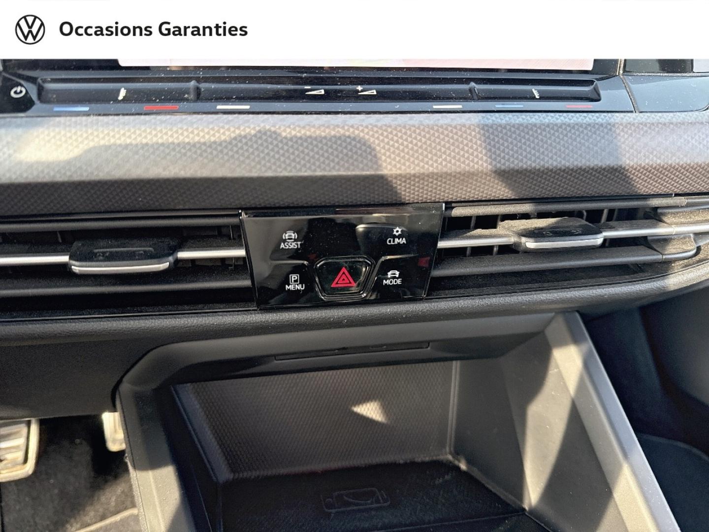 Voitures occasions VOLKSWAGEN GOLF Active Dunkerque