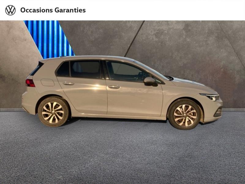 Voitures occasions VOLKSWAGEN GOLF Life Hazebrouck