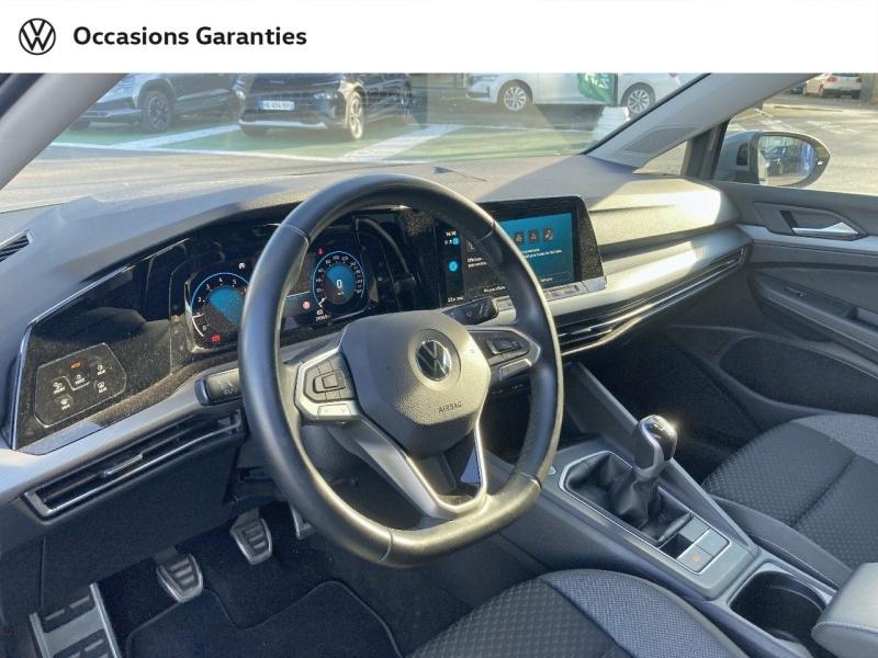 Voitures occasions VOLKSWAGEN GOLF Life Hazebrouck