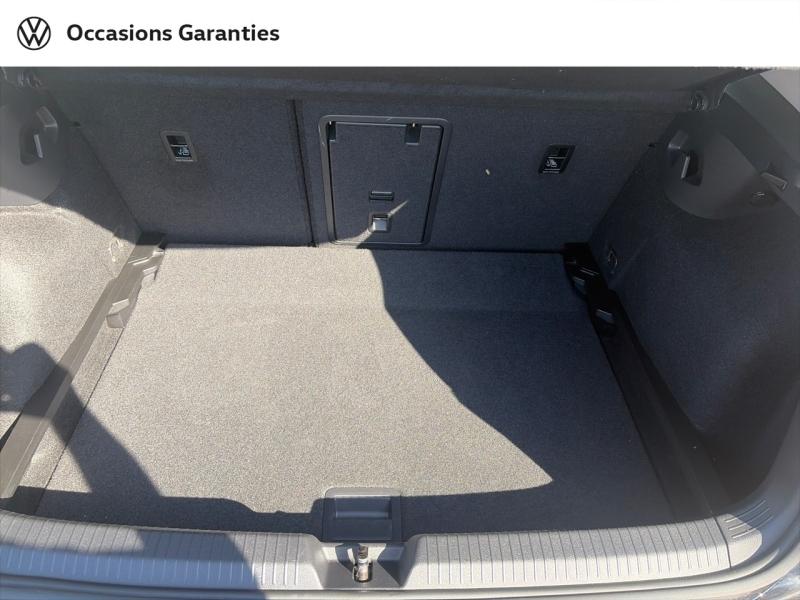 Voitures occasions VOLKSWAGEN GOLF Life Business Hazebrouck