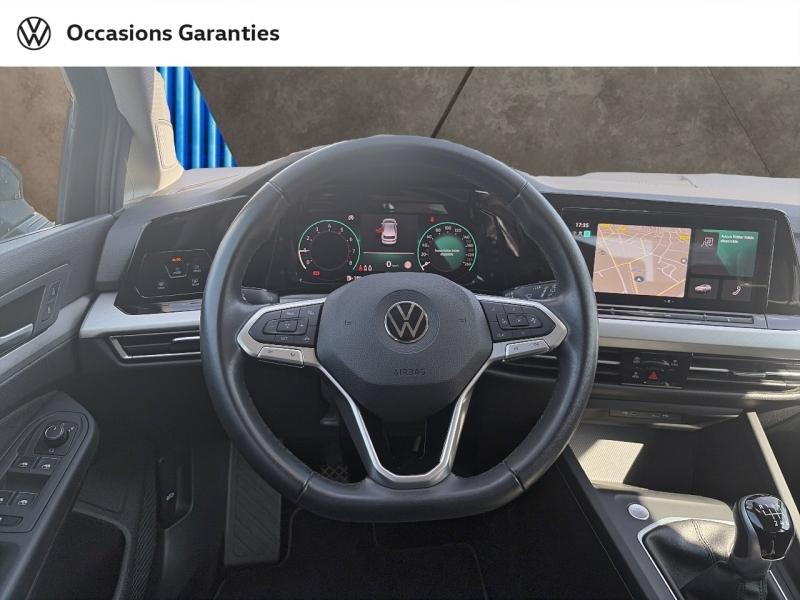 Voitures occasions VOLKSWAGEN GOLF Life Business Hazebrouck