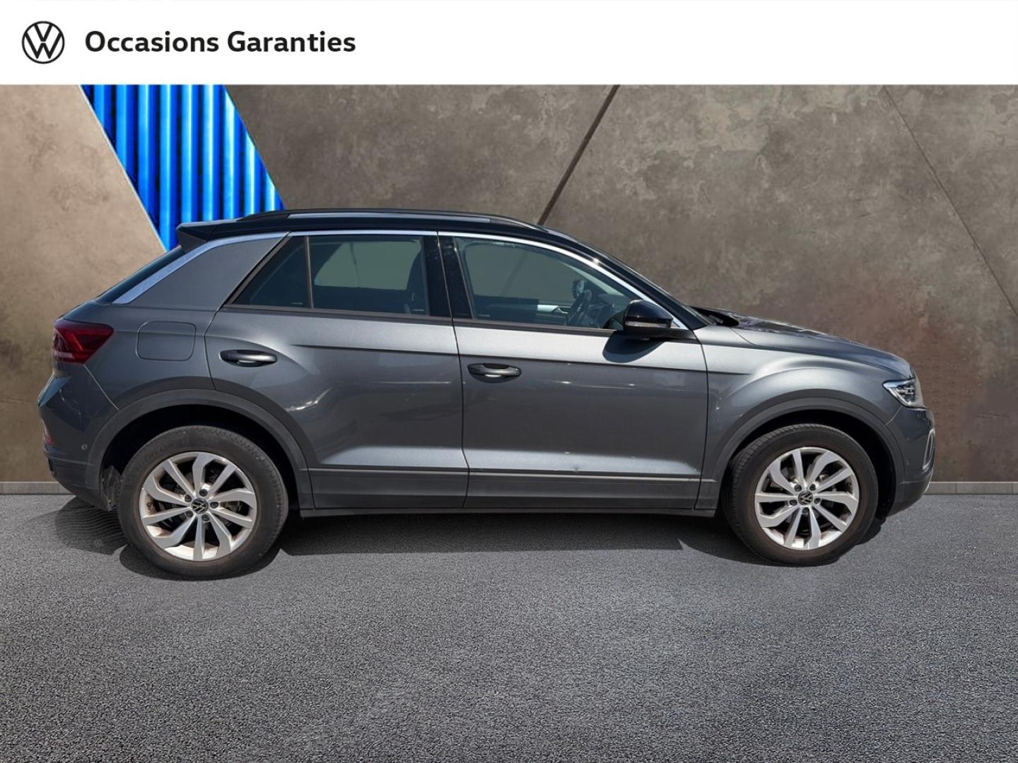 Voitures occasions VOLKSWAGEN T-ROC Life Plus Hazebrouck