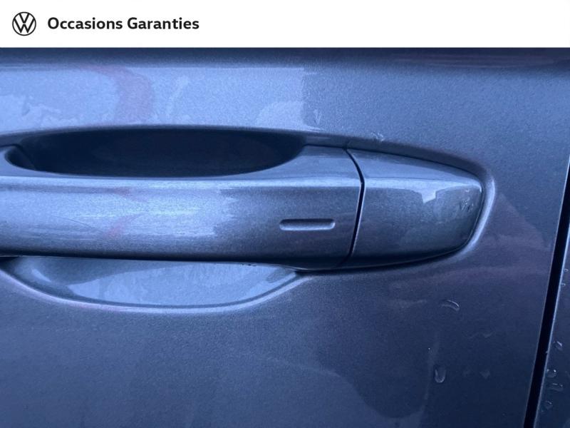 Voitures occasions VOLKSWAGEN T-ROC IQ.Drive Hazebrouck