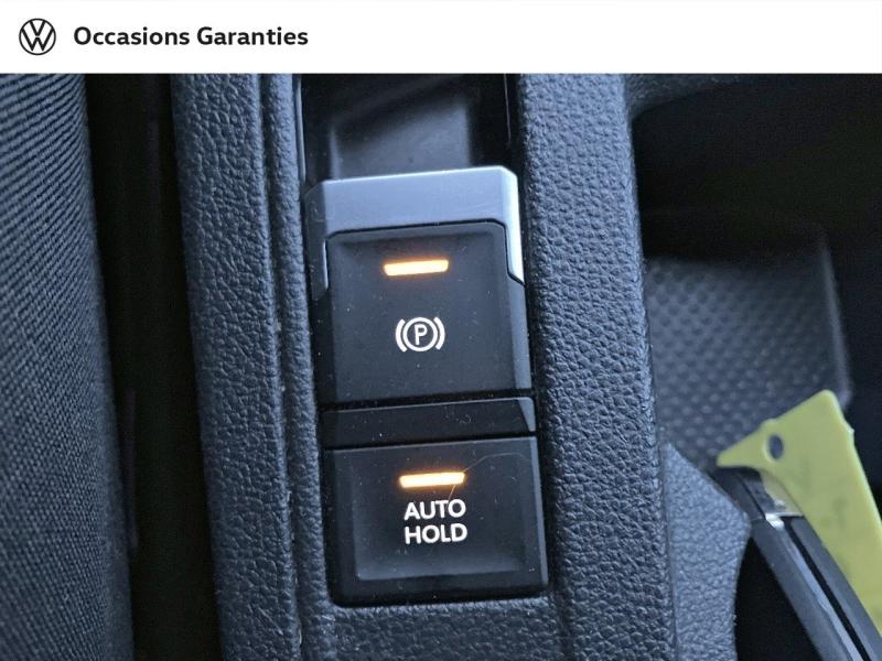 Voitures occasions VOLKSWAGEN T-ROC IQ.Drive Hazebrouck