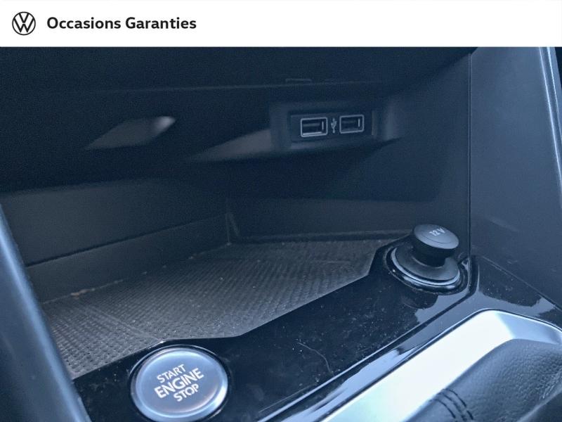 Voitures occasions VOLKSWAGEN T-ROC IQ.Drive Hazebrouck