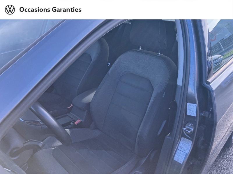 Voitures occasions VOLKSWAGEN GOLF Carat Hazebrouck