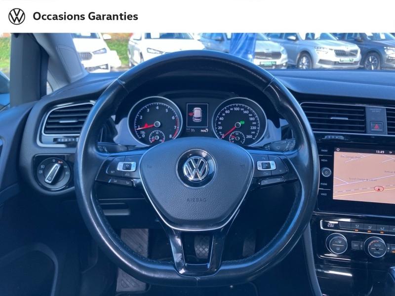Voitures occasions VOLKSWAGEN GOLF Carat Hazebrouck