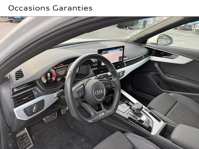 Voitures occasions Audi A4 Avant S line Hazebrouck