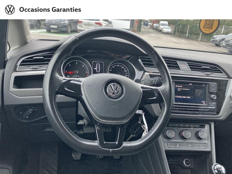 Voitures occasions VOLKSWAGEN TOURAN Family Hazebrouck