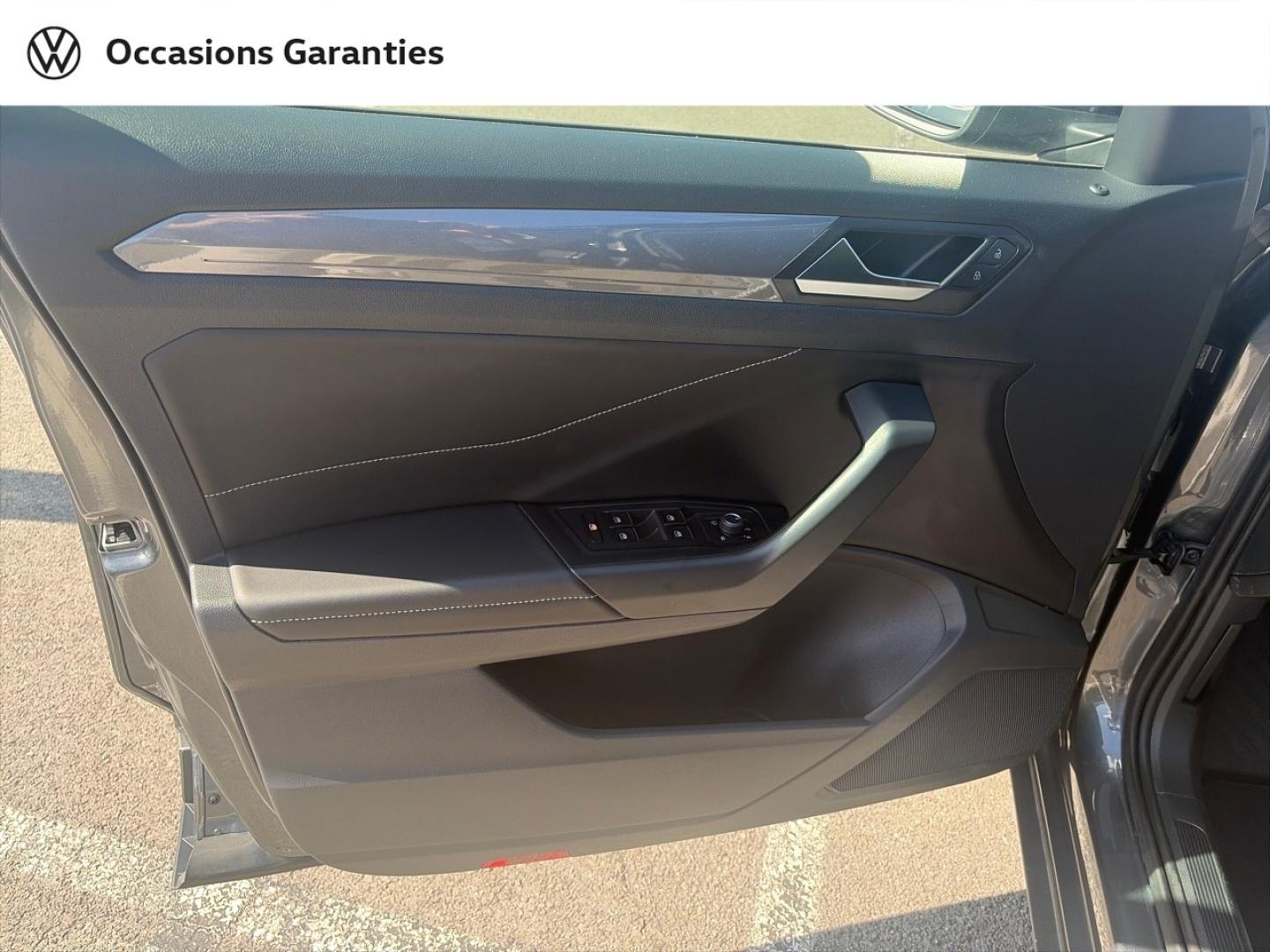 Voitures occasions VOLKSWAGEN T-ROC Style Hazebrouck