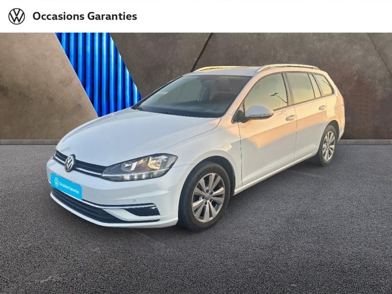 VOLKSWAGEN Golf SW