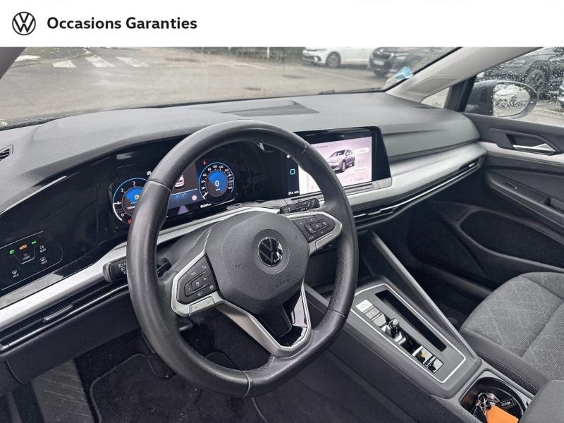 Voitures occasions VOLKSWAGEN GOLF Life Business Hazebrouck