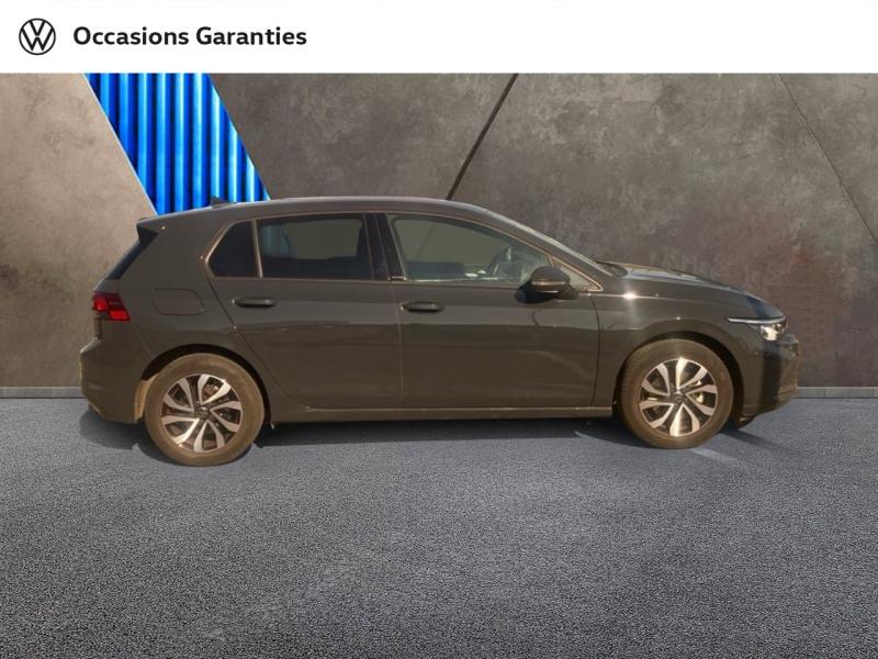 Voitures occasions VOLKSWAGEN GOLF Active Hazebrouck