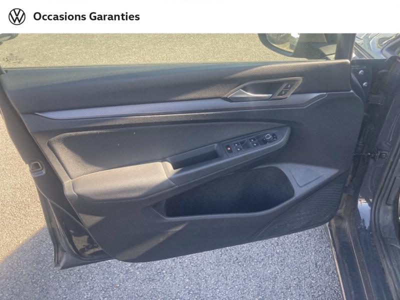 Voitures occasions VOLKSWAGEN GOLF Active Hazebrouck