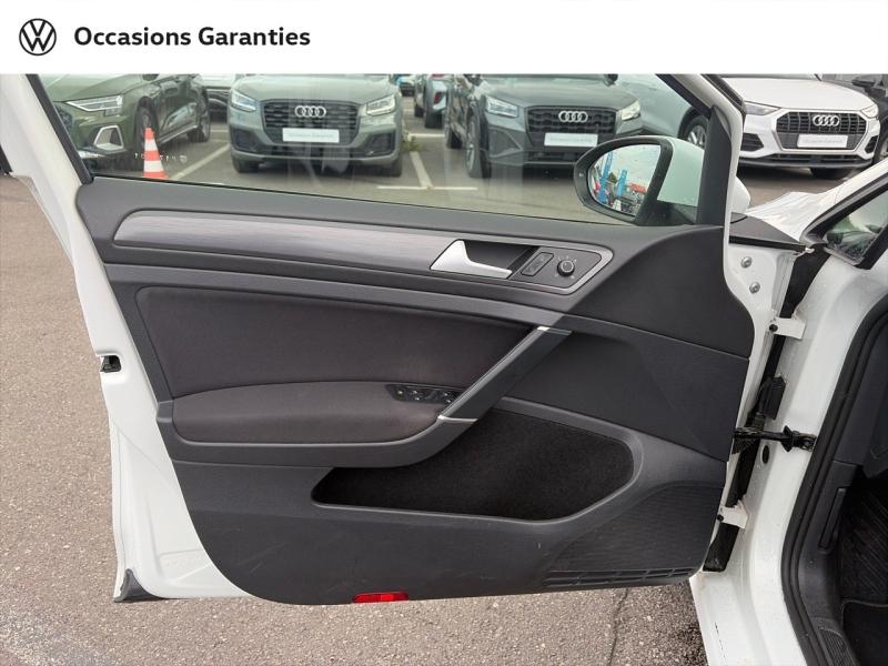 Voitures occasions VOLKSWAGEN GOLF Confortline Business Hazebrouck