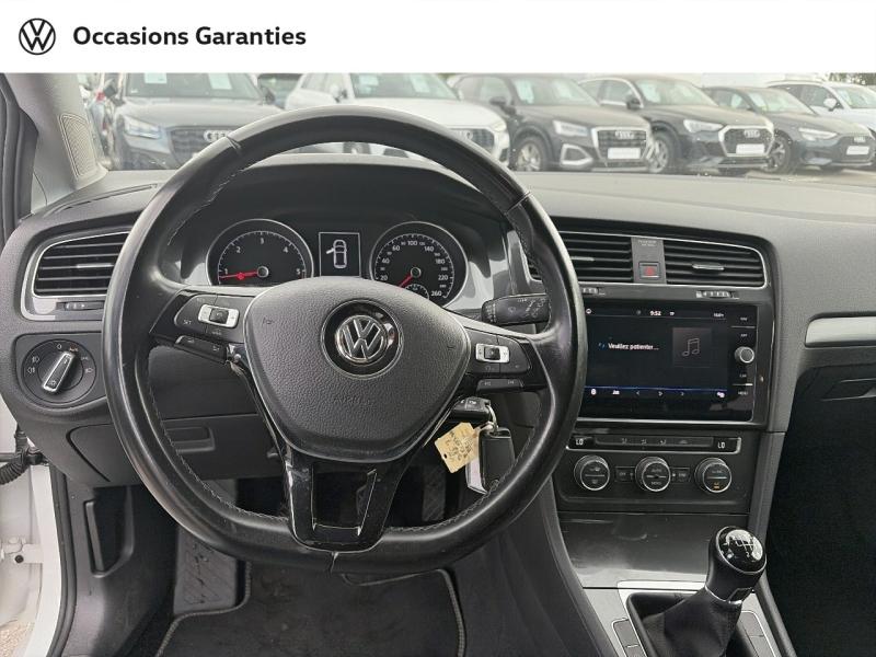 Voitures occasions VOLKSWAGEN GOLF Confortline Business Hazebrouck