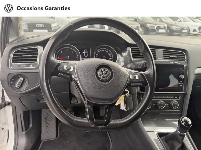 Voitures occasions VOLKSWAGEN GOLF Confortline Business Hazebrouck