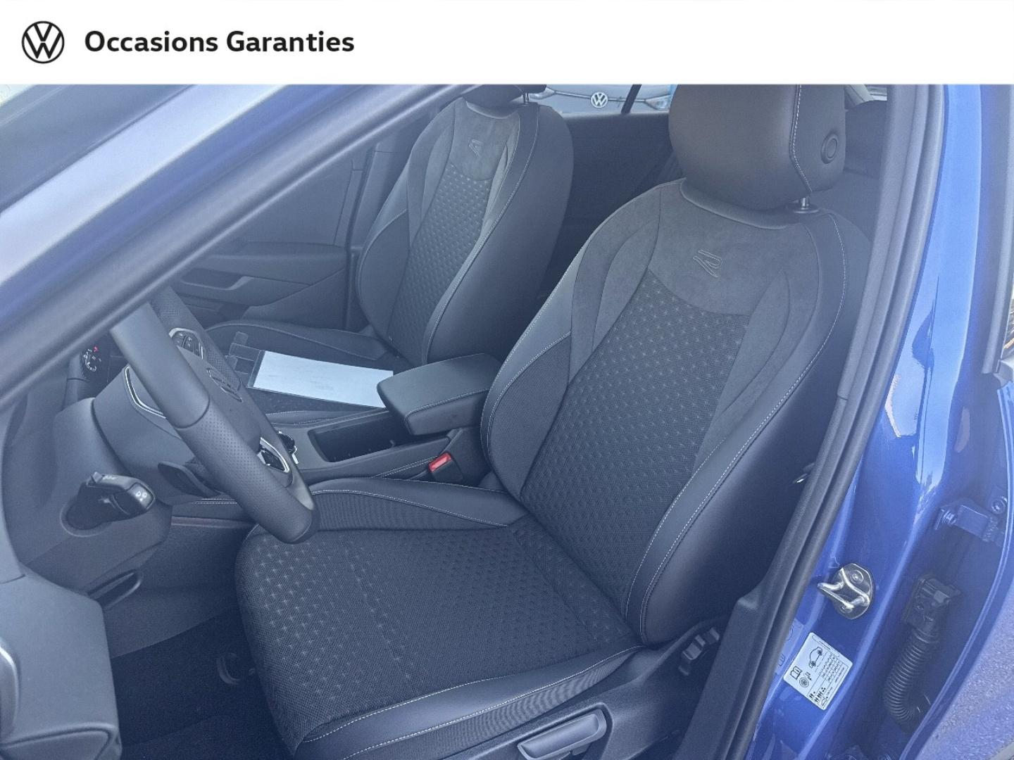 Voitures occasions VOLKSWAGEN T-ROC R-Line Hazebrouck